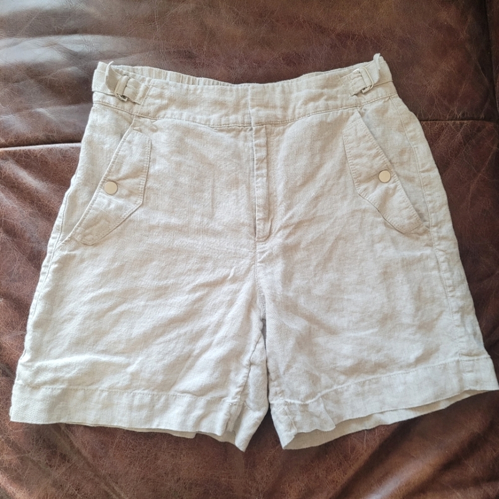 NWOT Athleta Cream Colored 100% Linen High-Waisted Shorts - Women's 6